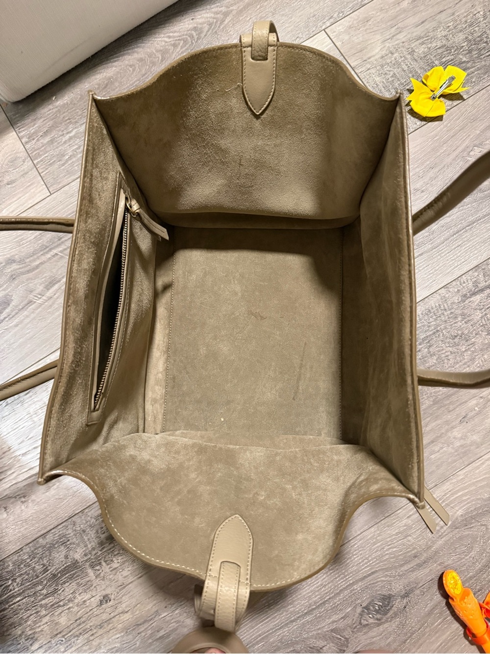 Celine Phantom Luggage Tote – Taupe/Beige Leather - Picture 7 of 11